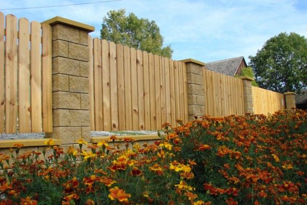 забор с деревянными элементами - GORC de Luxe желтый