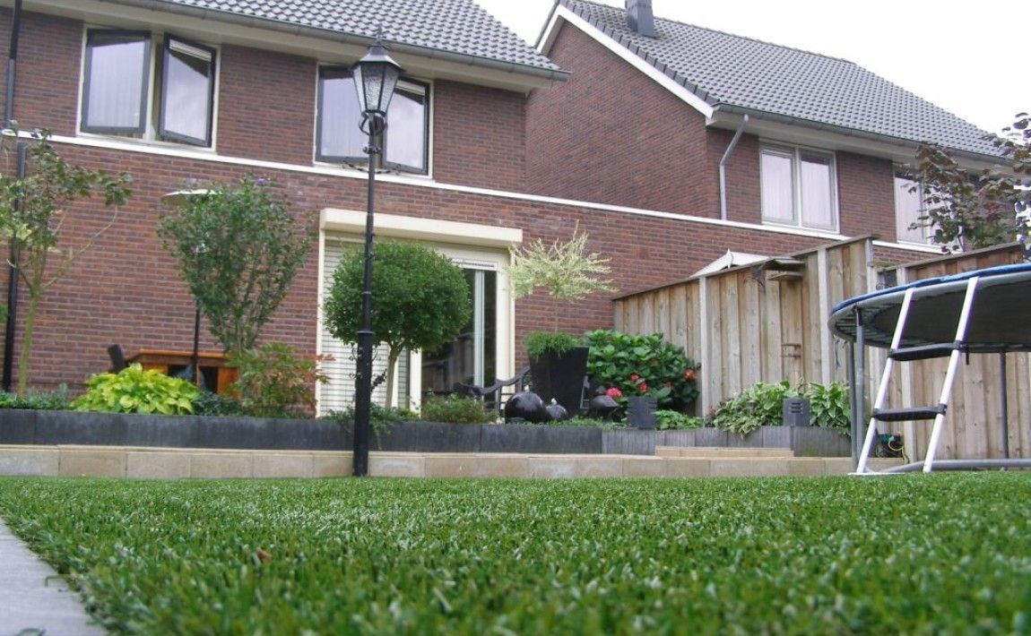 Искусственная трава в саду и на балконе или террасе - E-garden